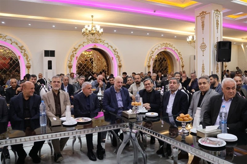 عزاداری مجلل وزیر و وکیل در بهارستان؛ تالار جایگزین مسجد و حسینیه شد!