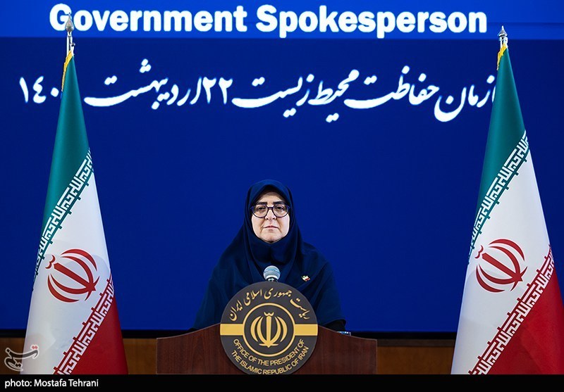 مهاجرانی: جنایت جنگی با گذشت زمان از یاد ملت ایران نمی‌رود