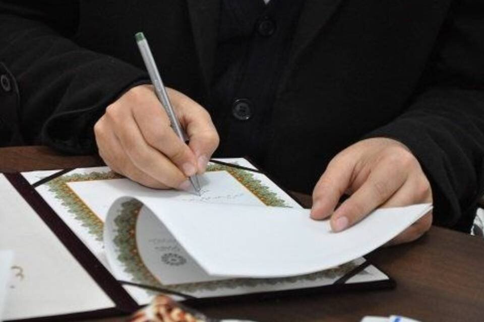 بیش از ۱۰۰ نشریه به کتابخانه‌های سراسر کشور می‌رود