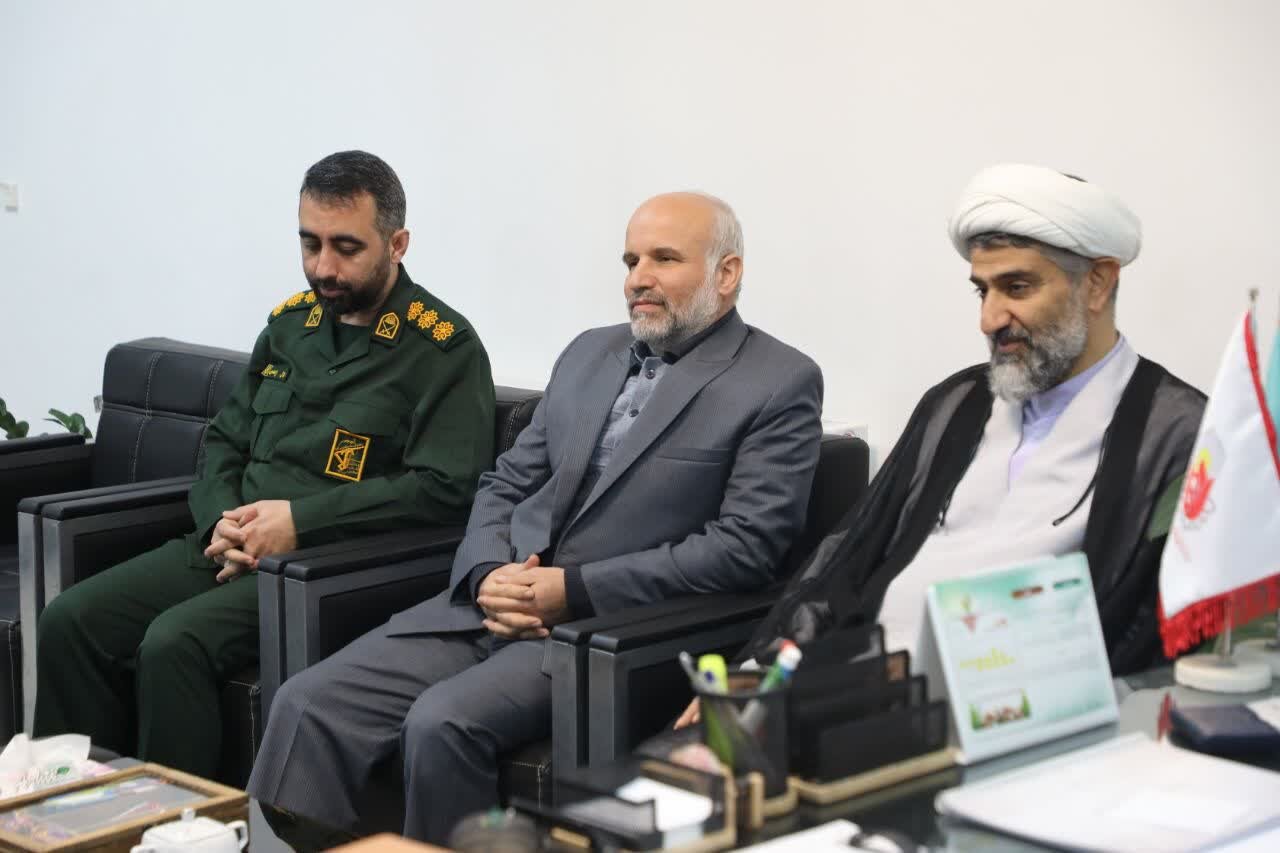 حجت الاسلام زارعی: مقاومت سپاه دشمنان را درمانده کرده است