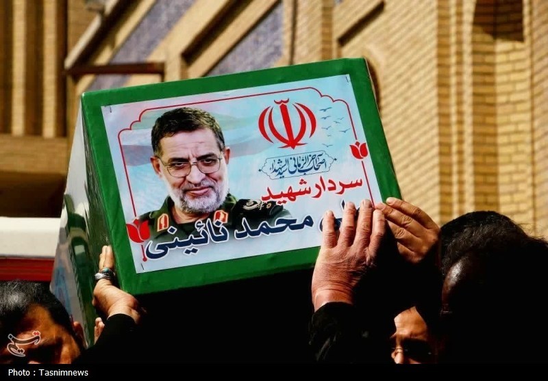 دشمن درصدد خاموش کردن صدایِ پیروز میدان است