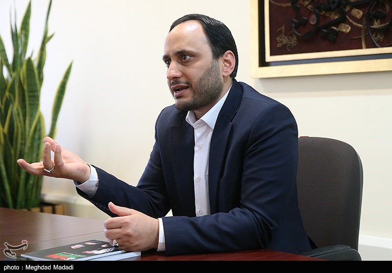 بهادری جهرمی: مجلس خبرگان طبق قانون کار خود را انجام می دهد