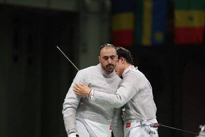 شهرخبر - سفر علی پاکدامن به آمریکا و نگرانی ها برای تیم ملی شمشیربازی