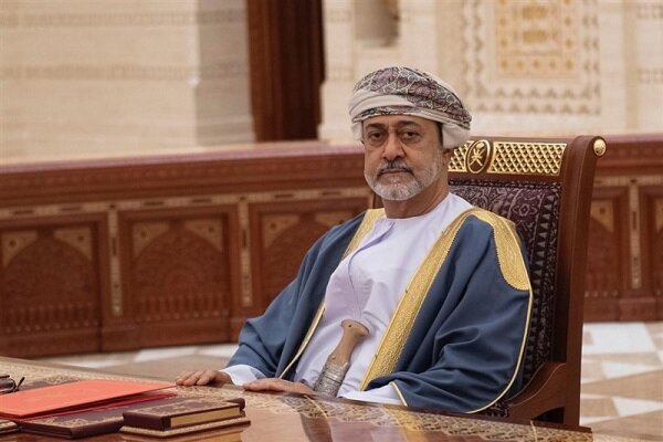 «سلطان عمان» انتخاب رهبر انقلاب اسلامی را تبریک گفت
