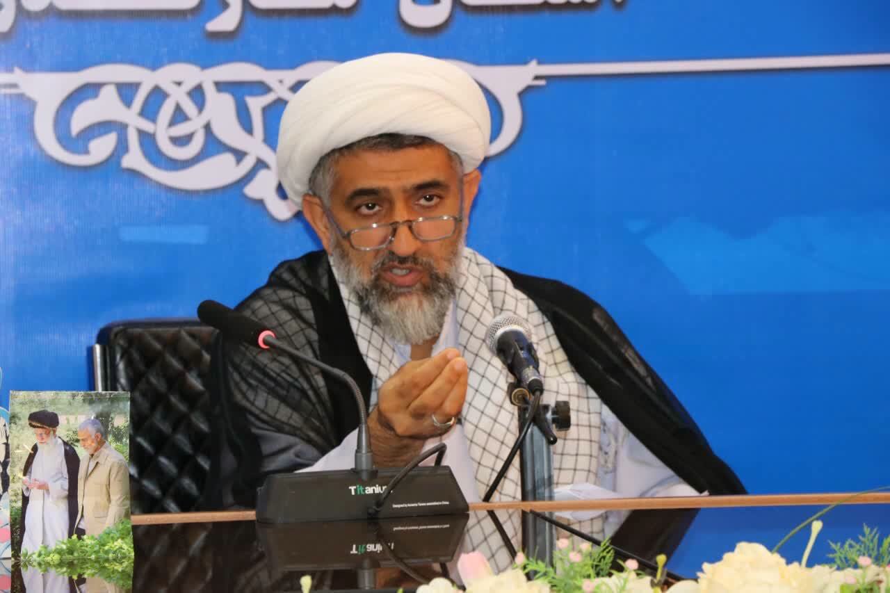 حضور مردم در صحنه پشتوانه اقتدار نیروهای مسلح است