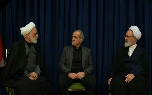 فراهم ساختن تمهیدات لازم جهت تشکیل مجلس خبرگان رهبری