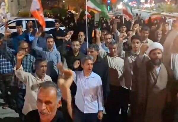 راهپیمایی شبانه مردم انقلابی آبدان