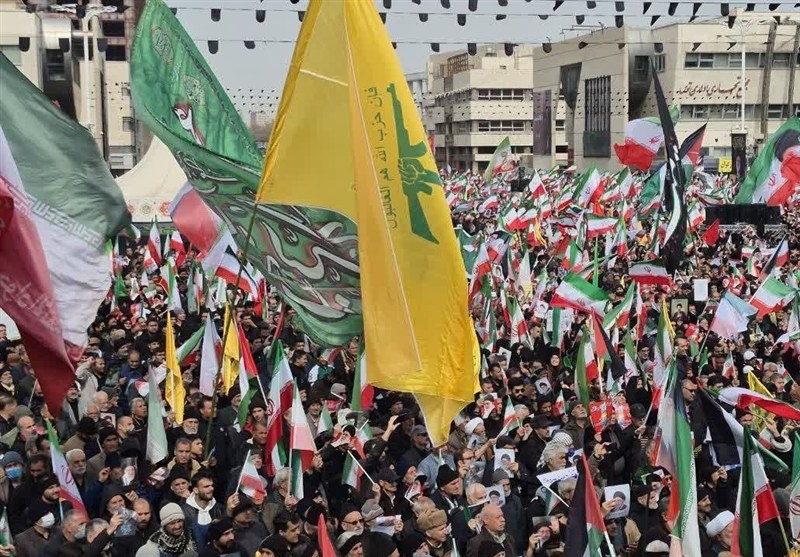 مشهدی‌ها روز قدس متفاوتی رقم زدند/تشییع پیکر 2 شهید رمضان