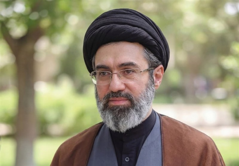 آیت‌الله خامنه‌ای: ایران به دورانی که دشمن آرزویش را دارد بازنمی‌گردد