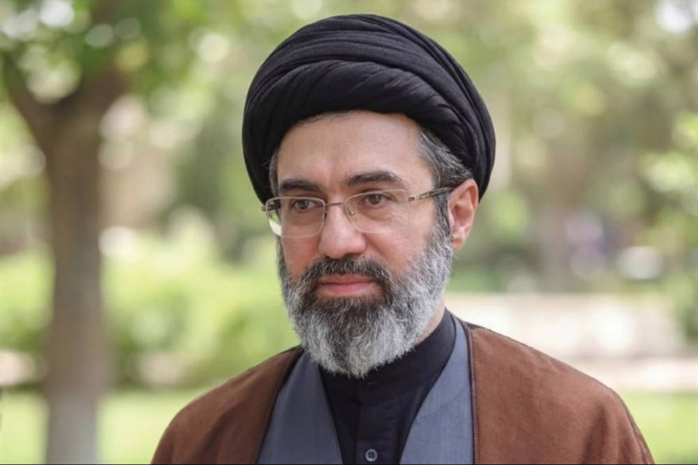 بازنشر پیام رهبر انقلاب درباره گشودن جبهه‌های دیگر علیه دشمن