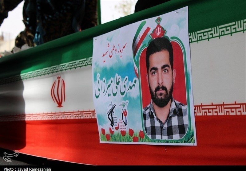 "آقامهدی" شب‌قدر شایسته عندربهم یرزقون شد|شهیدعلی‌میرزایی قهرمان وطن
