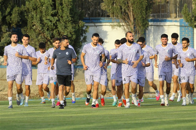 استقلالی‌ها امروز بدون تمرین به اراک می‌روند/ آقاسی مشکلی ندارد