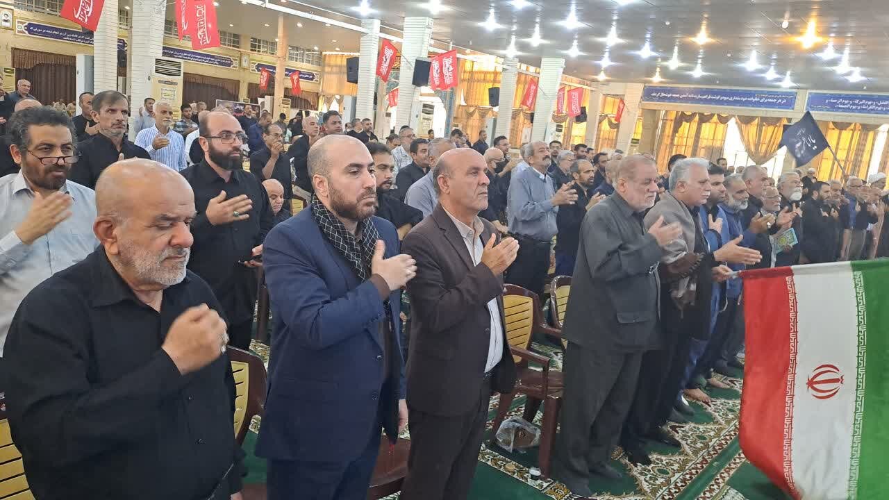 مراسم عزاداری امام شهید امت در مصلای جمعه بوشهر برگزار شد