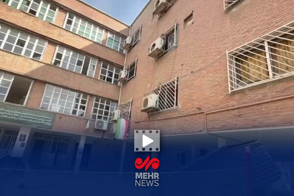 کمک‌های ترامپ به دبیرستان علامه حلی تهران رسید