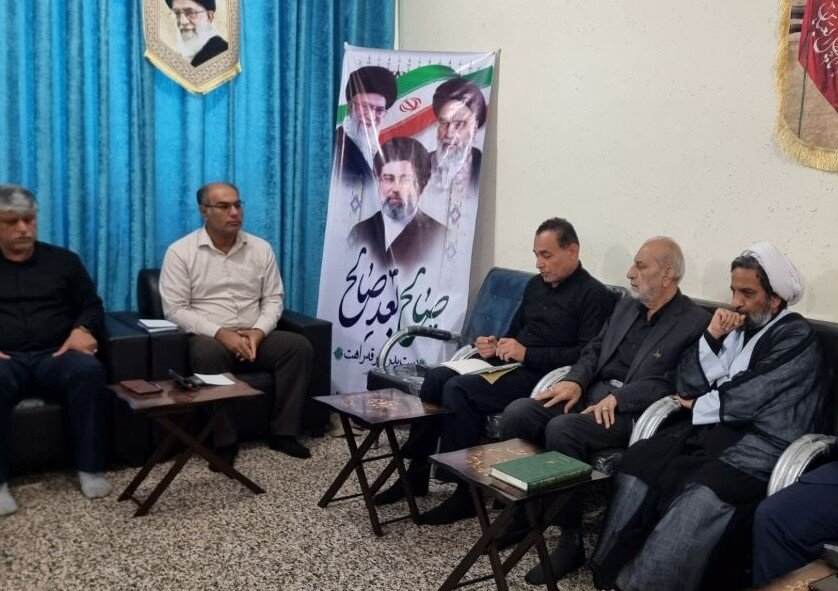 برگزاری برنامه‌های وداع و تشییع رهبر شهید در گناوه